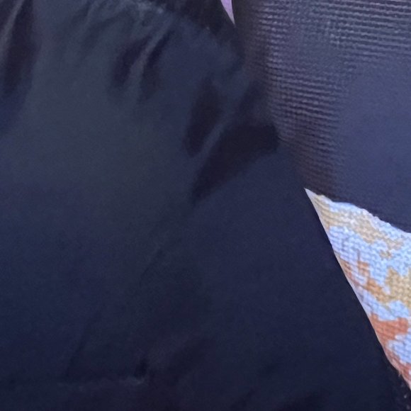 Accessory Innovations Donut Backpack - Picture 7 of 10